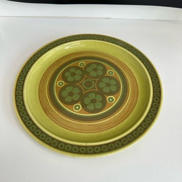 Vintage Dinner Plate in Trade Winds Pattern by Royal (USA) Royalstone - Picture 2 of 5